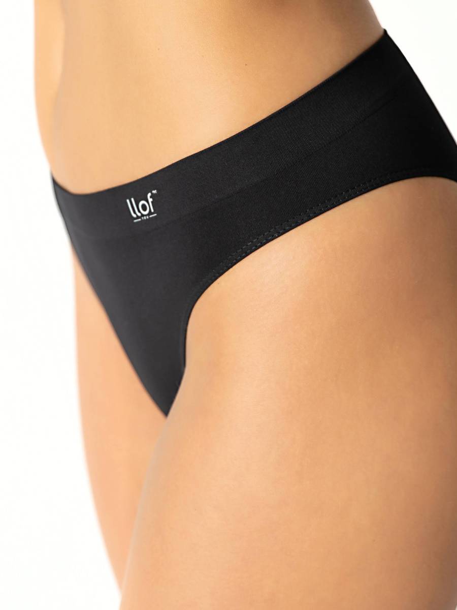 Cueca Asa Delta Preta